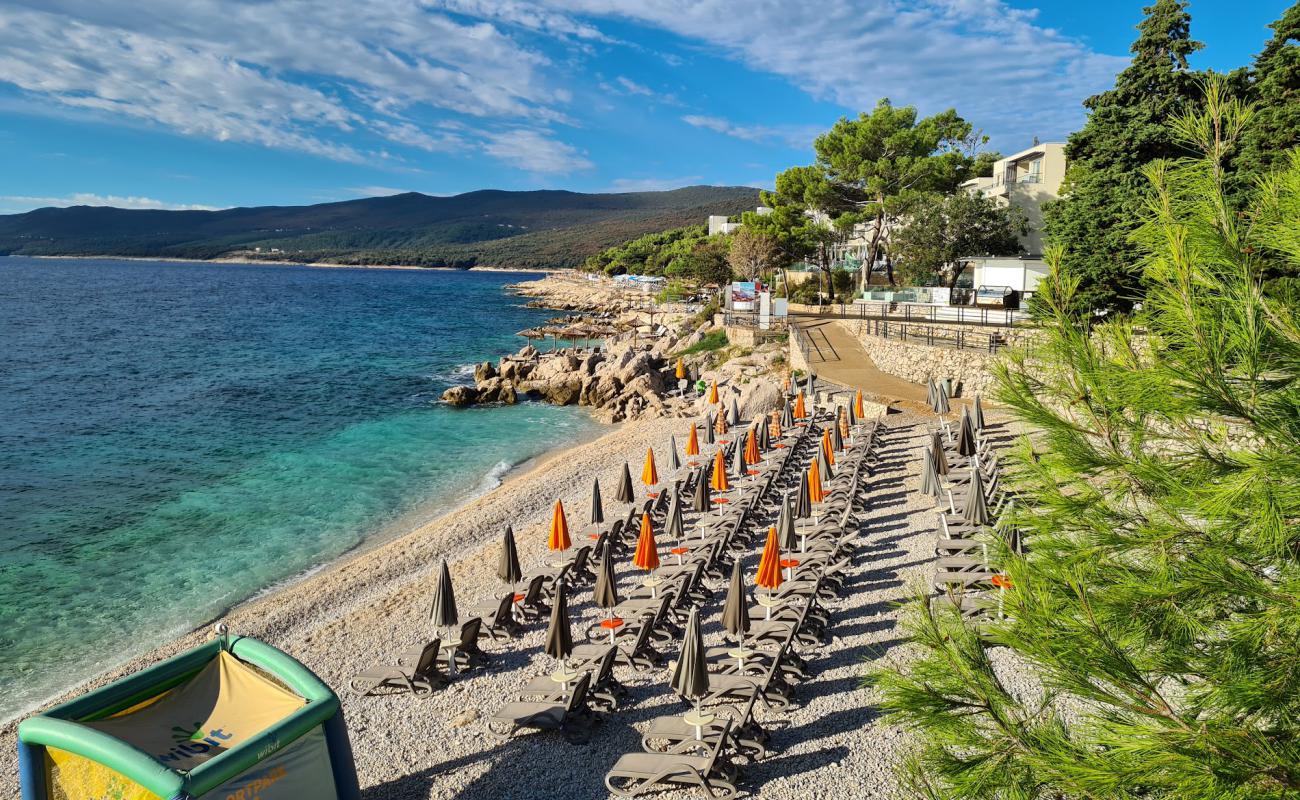 Foto af Maro Family Beach med let sten overflade