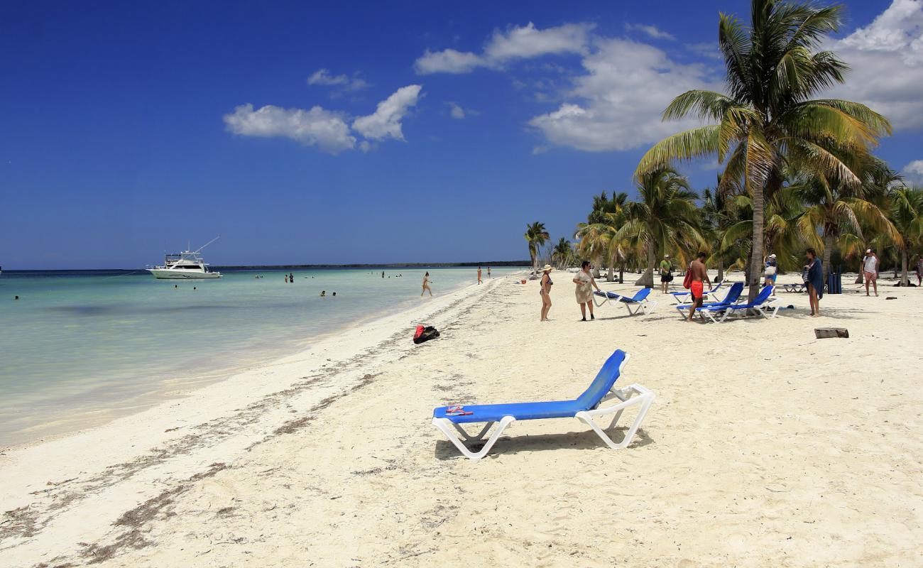 Foto af Cayo Blanco med hvidt fint sand overflade