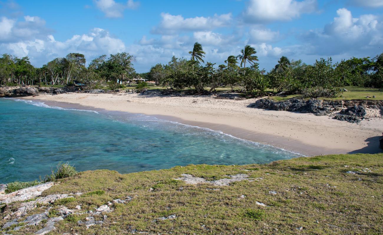 Foto af Playa Don Lino med lys sand overflade