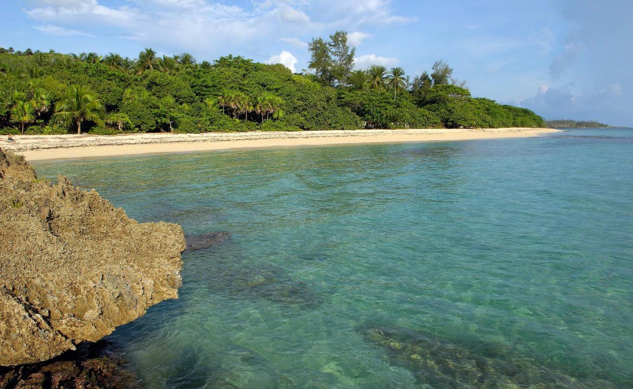 Foto af Playa Maguana med lys fint sand overflade