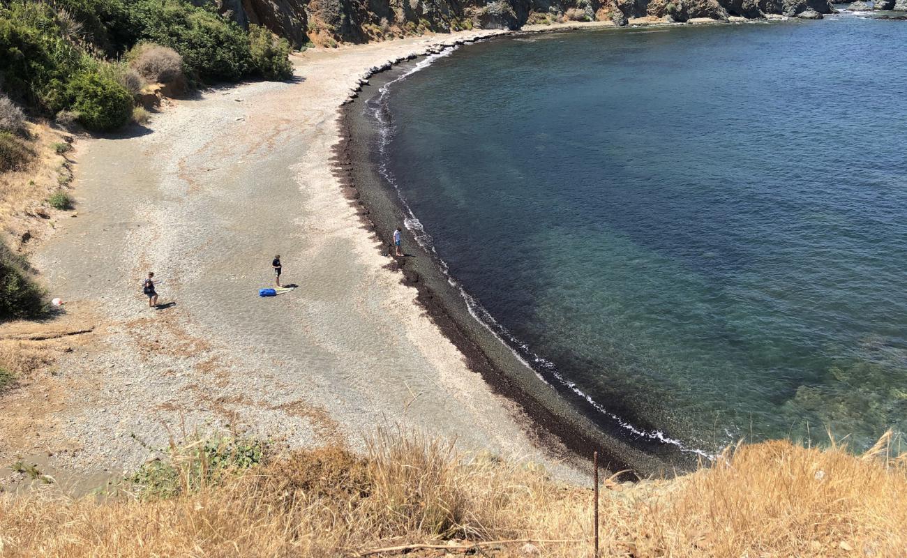 Foto af Paradise beach med grå sten overflade