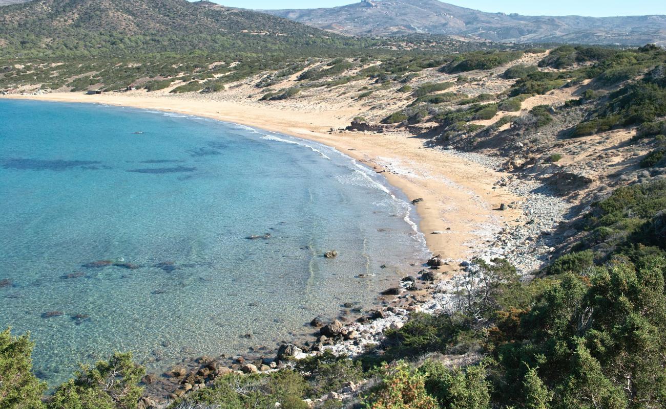 Foto af Lara beach med lys fint sand overflade