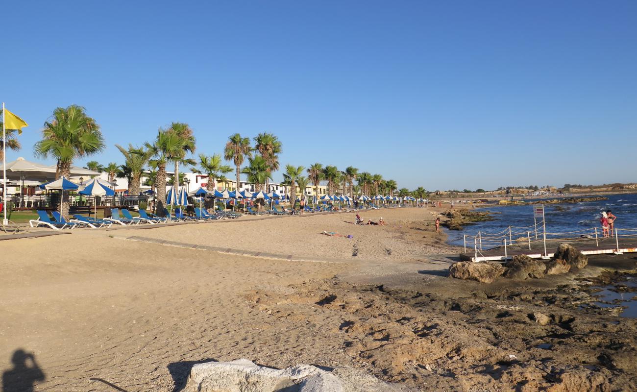 Foto af Kefalos beach med grå sand overflade