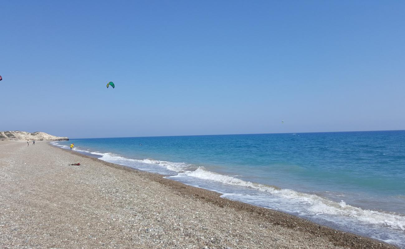 Foto af Paramali Turtle beach med let sand og småsten overflade