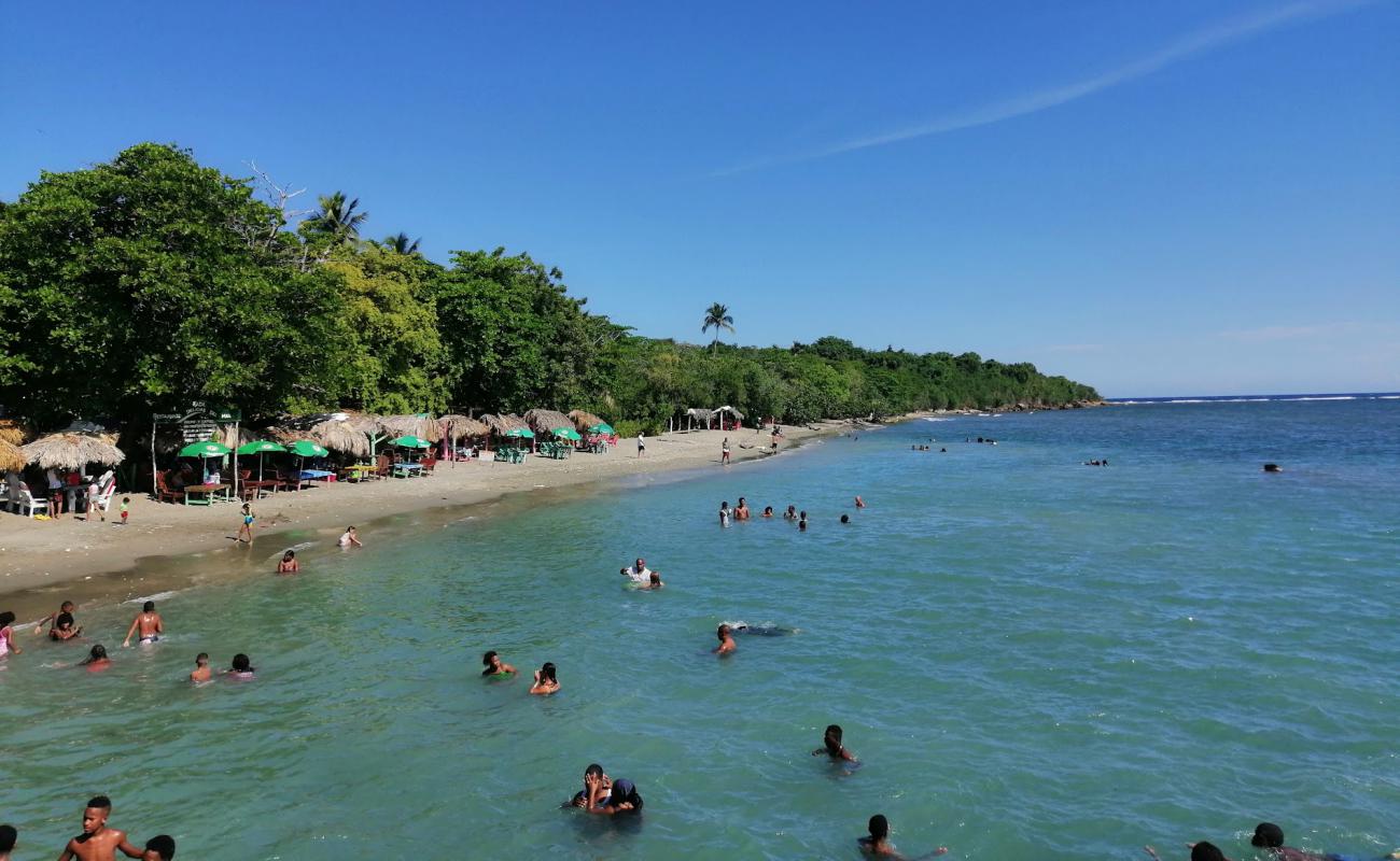 Foto af Palenque beach med grå sand overflade