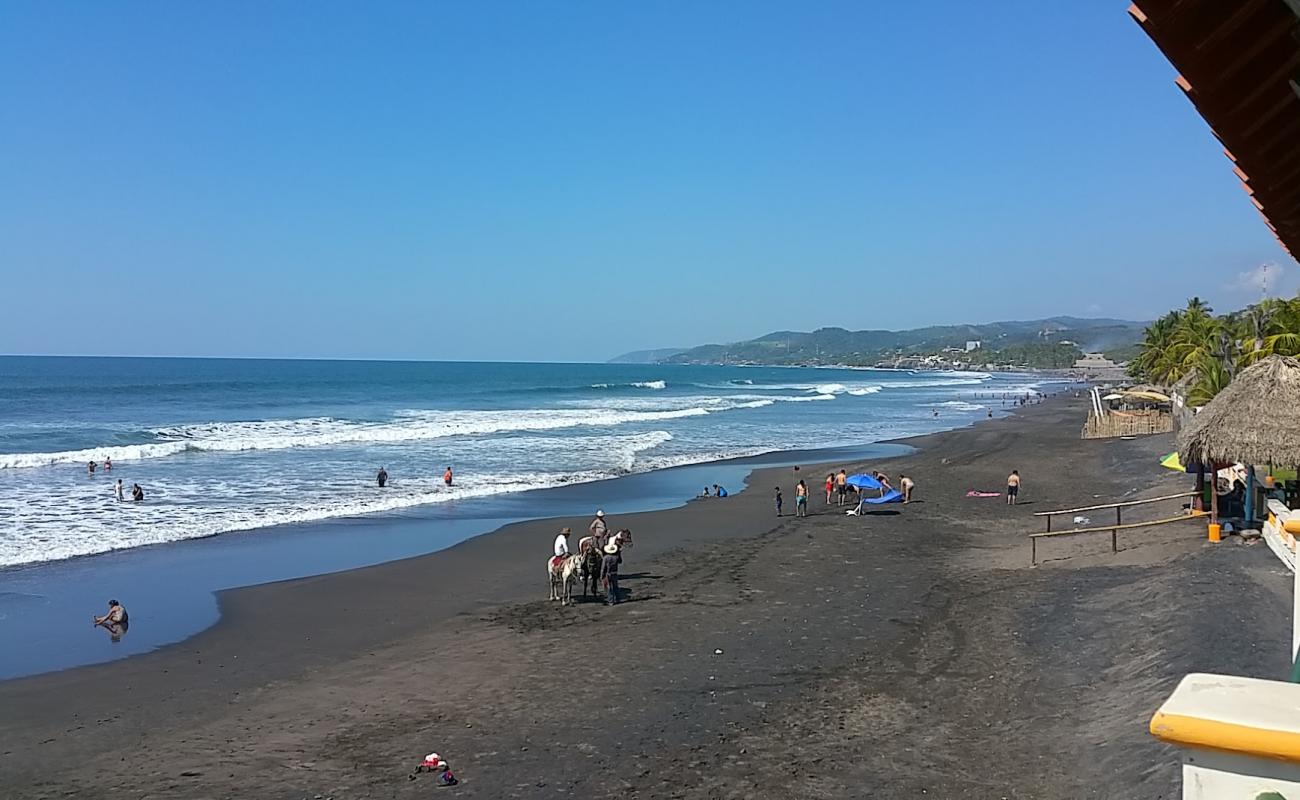 Foto af El Majahual beach med grå sand overflade