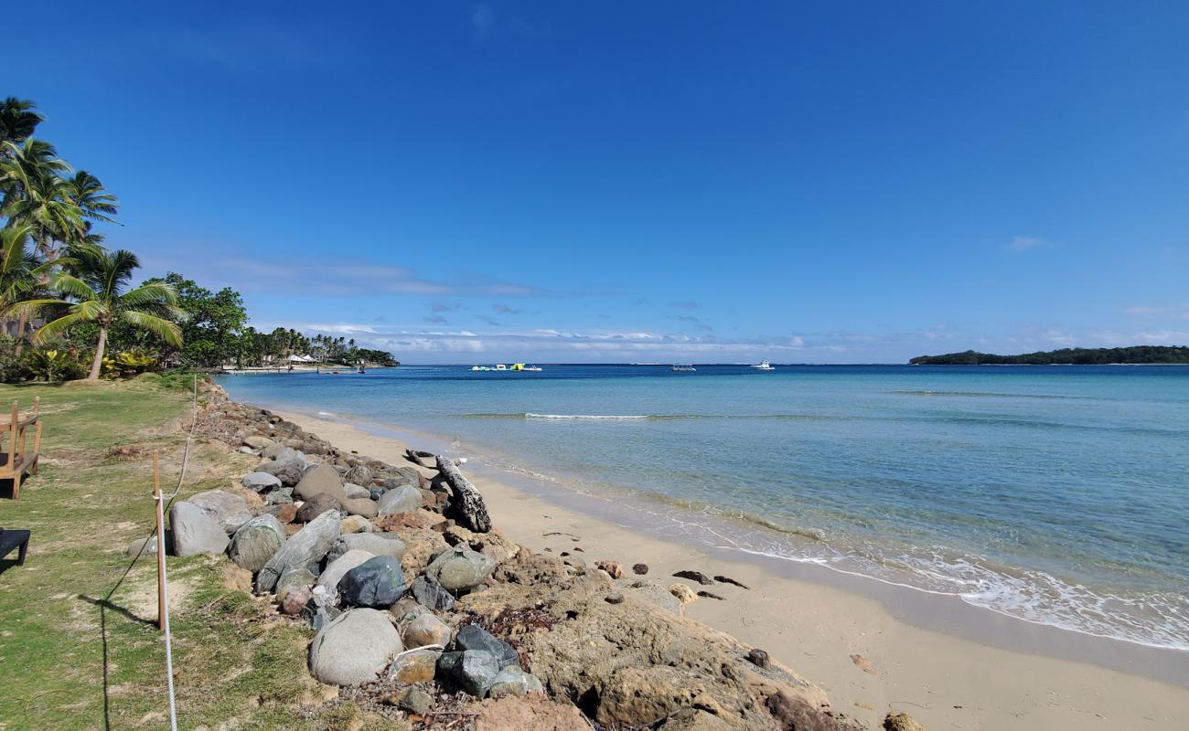 Foto af Cuvu Beach med lys sand overflade