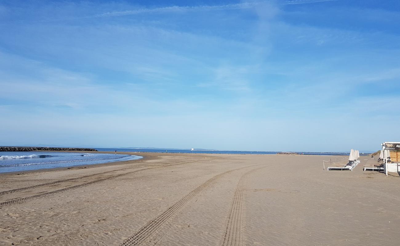 Foto af Baie de l'Amitie beach med lys fint sand overflade