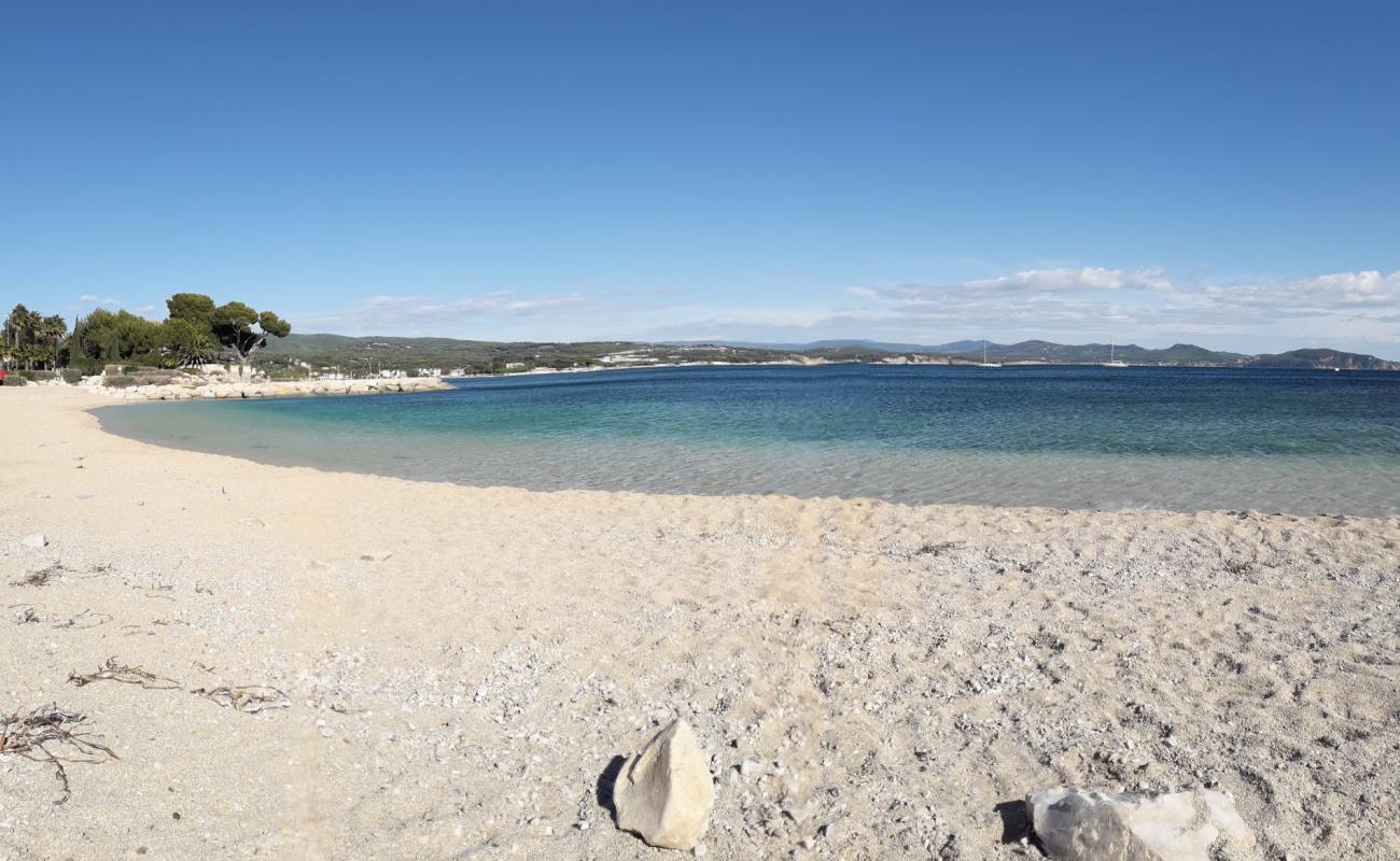 Foto af Plage Capucins med lys sand overflade