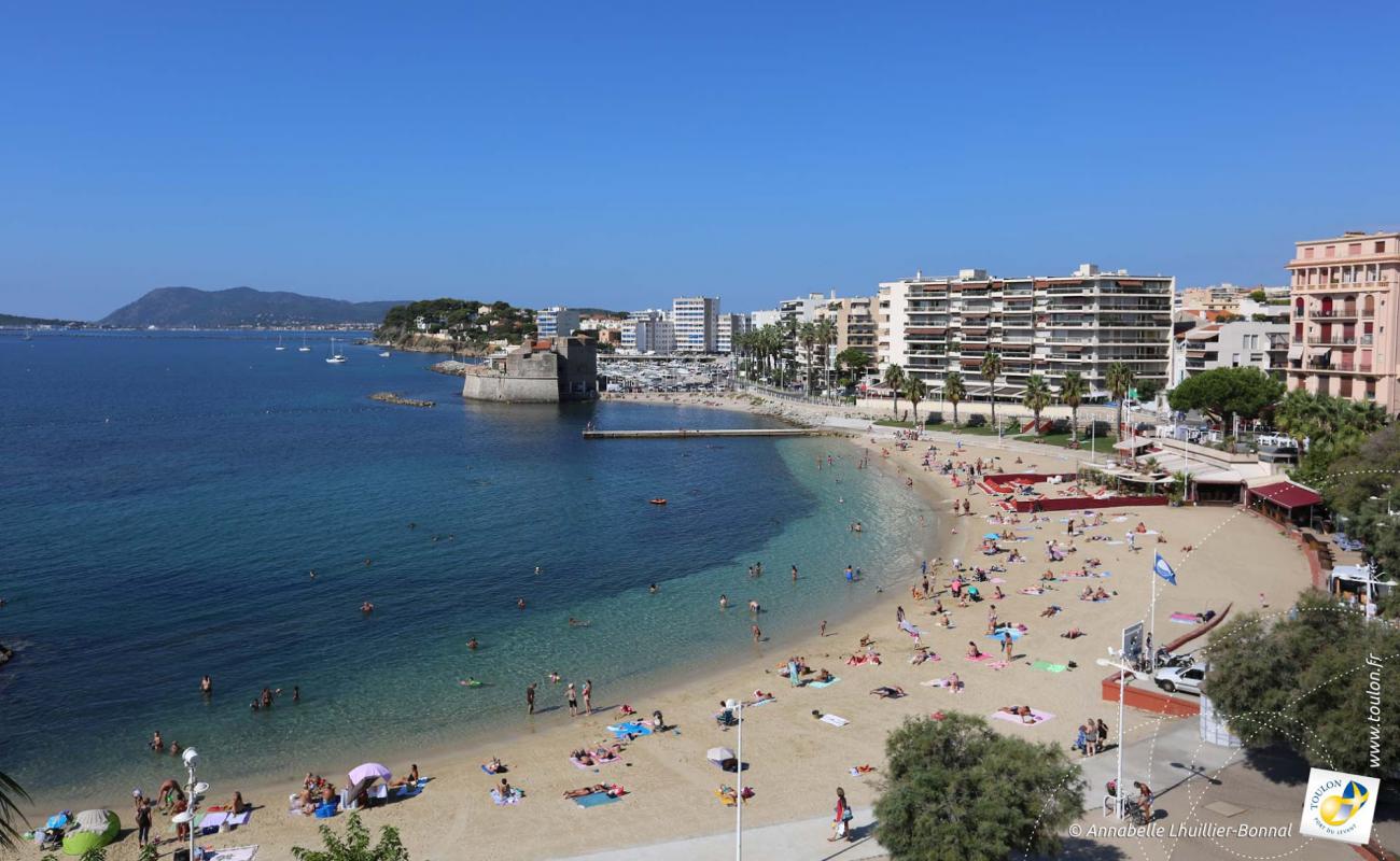 Foto af Plages du Mourillon med lys sand overflade