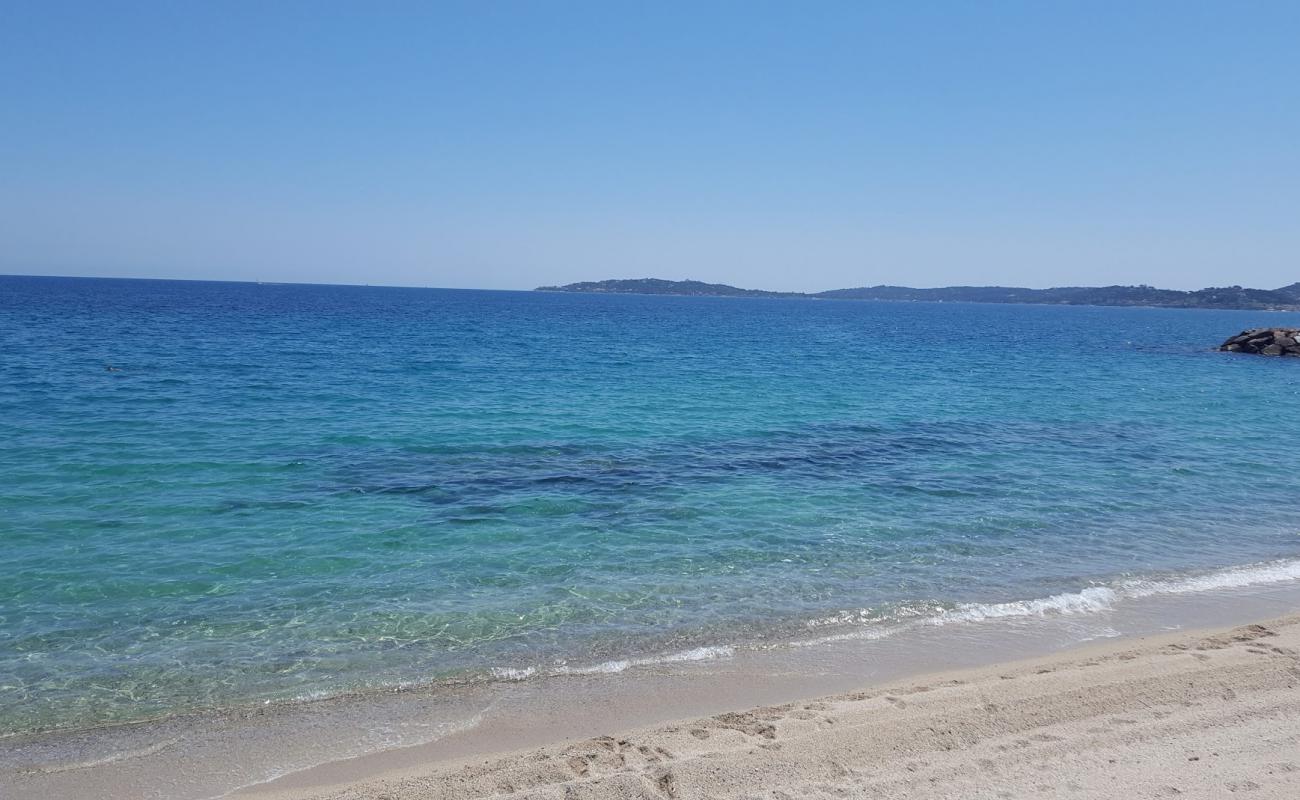 Foto af Croisette Strand II med hvidt sand overflade