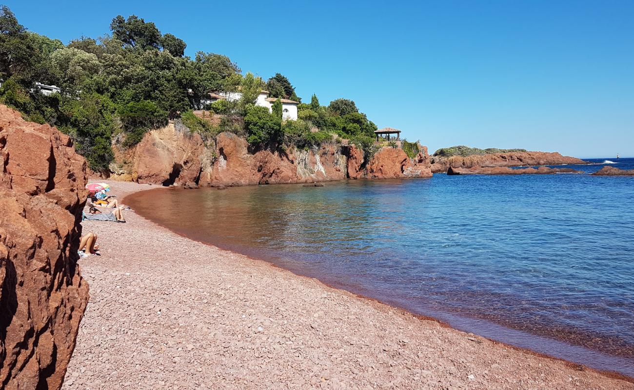 Foto af Plage des Lucioles med let sten overflade