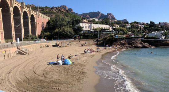 Stranden Calanque d'AnthEor