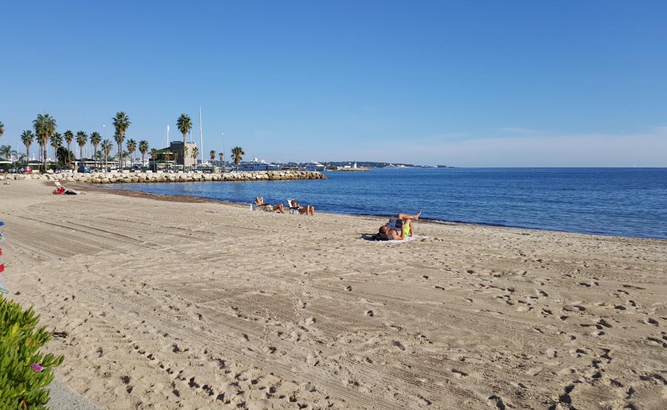 Foto af Soleil Strand med lys fint sand overflade