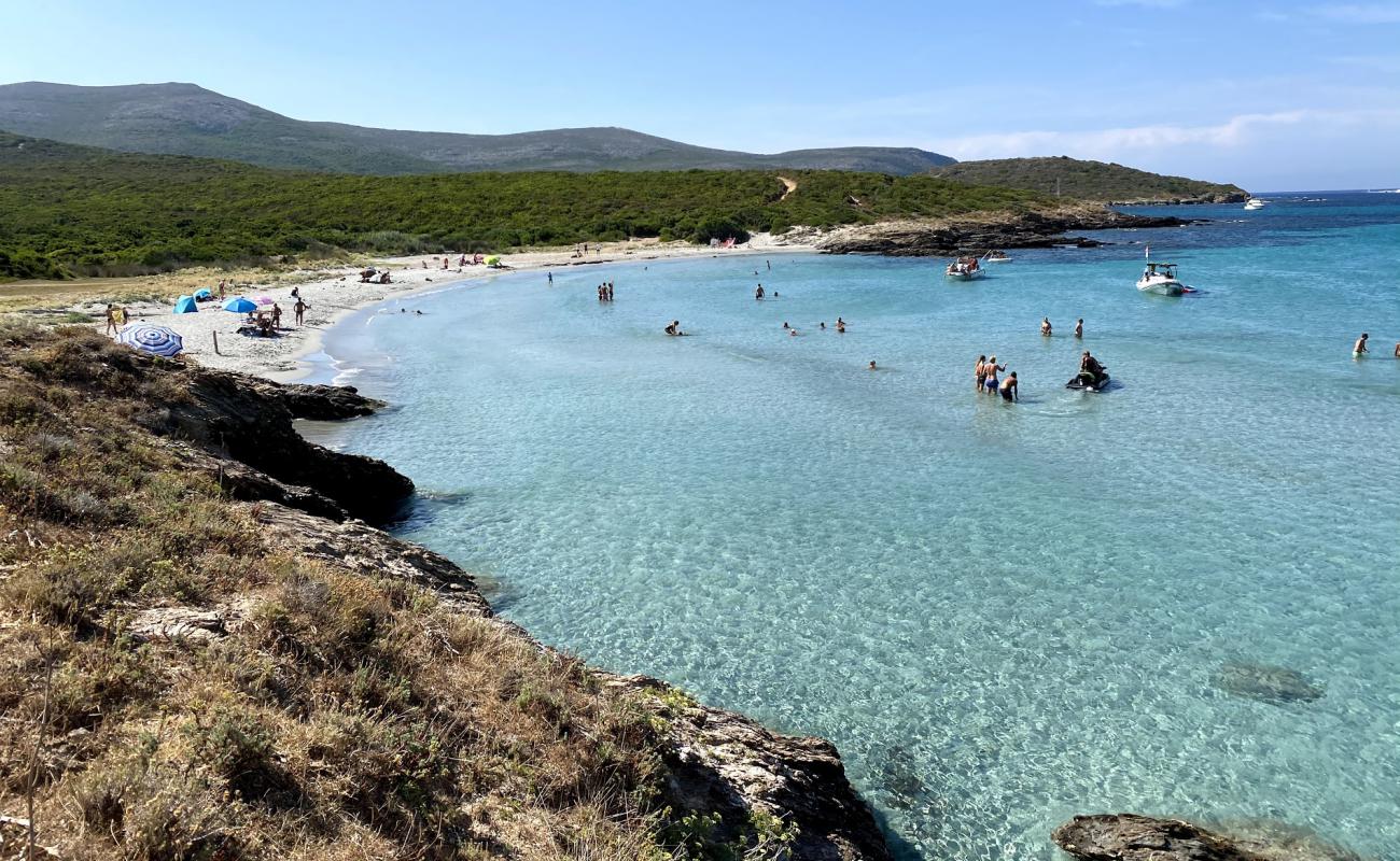 Foto af Cala Genovese beach med lys fint sand overflade