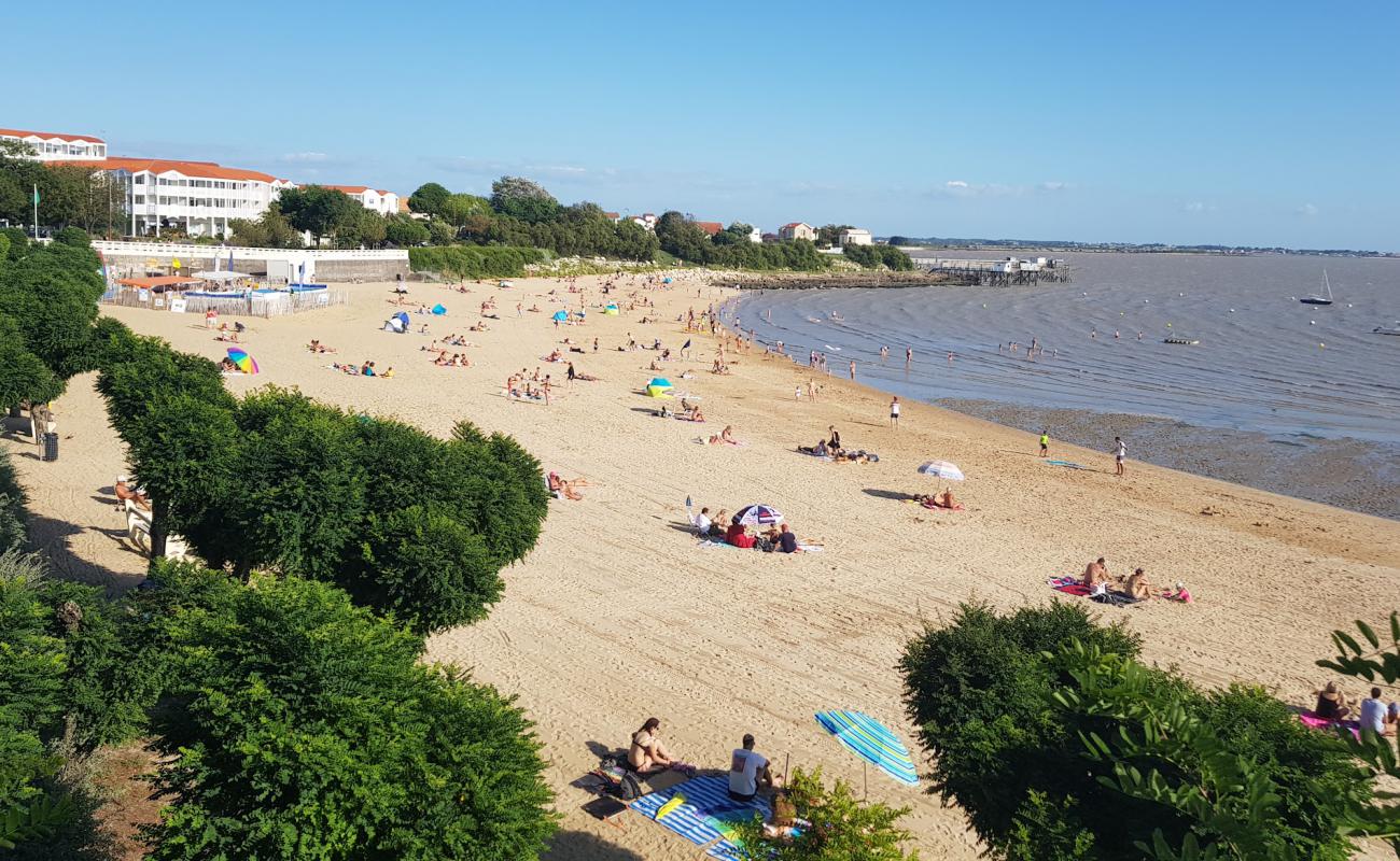 Foto af Plage Sud med lys sand overflade