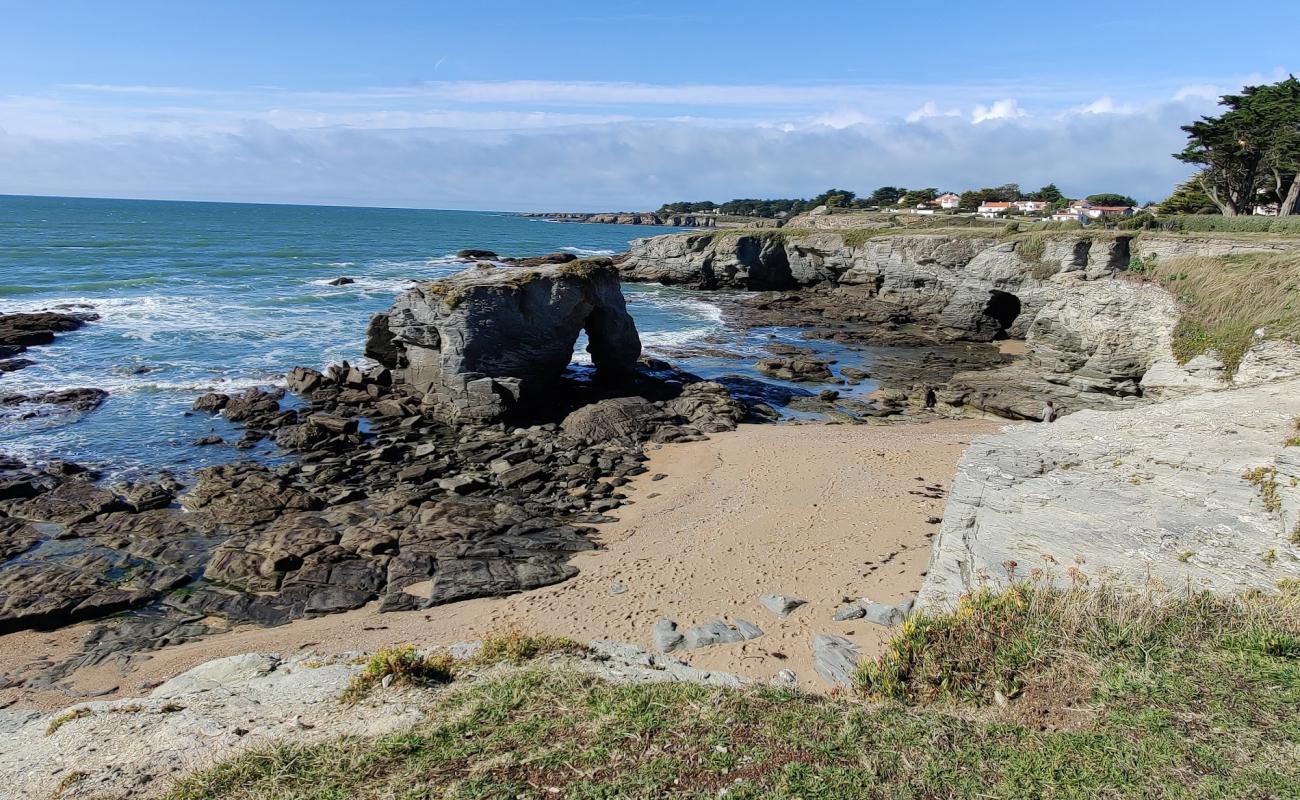 Foto af Chatelets beach med betonovertræk overflade