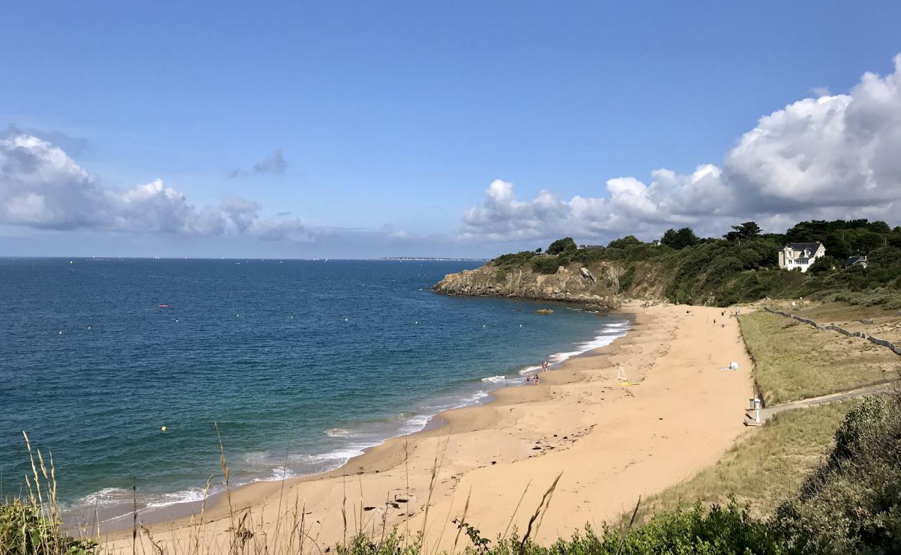 Foto af Plage des Jaunais med lys sand overflade