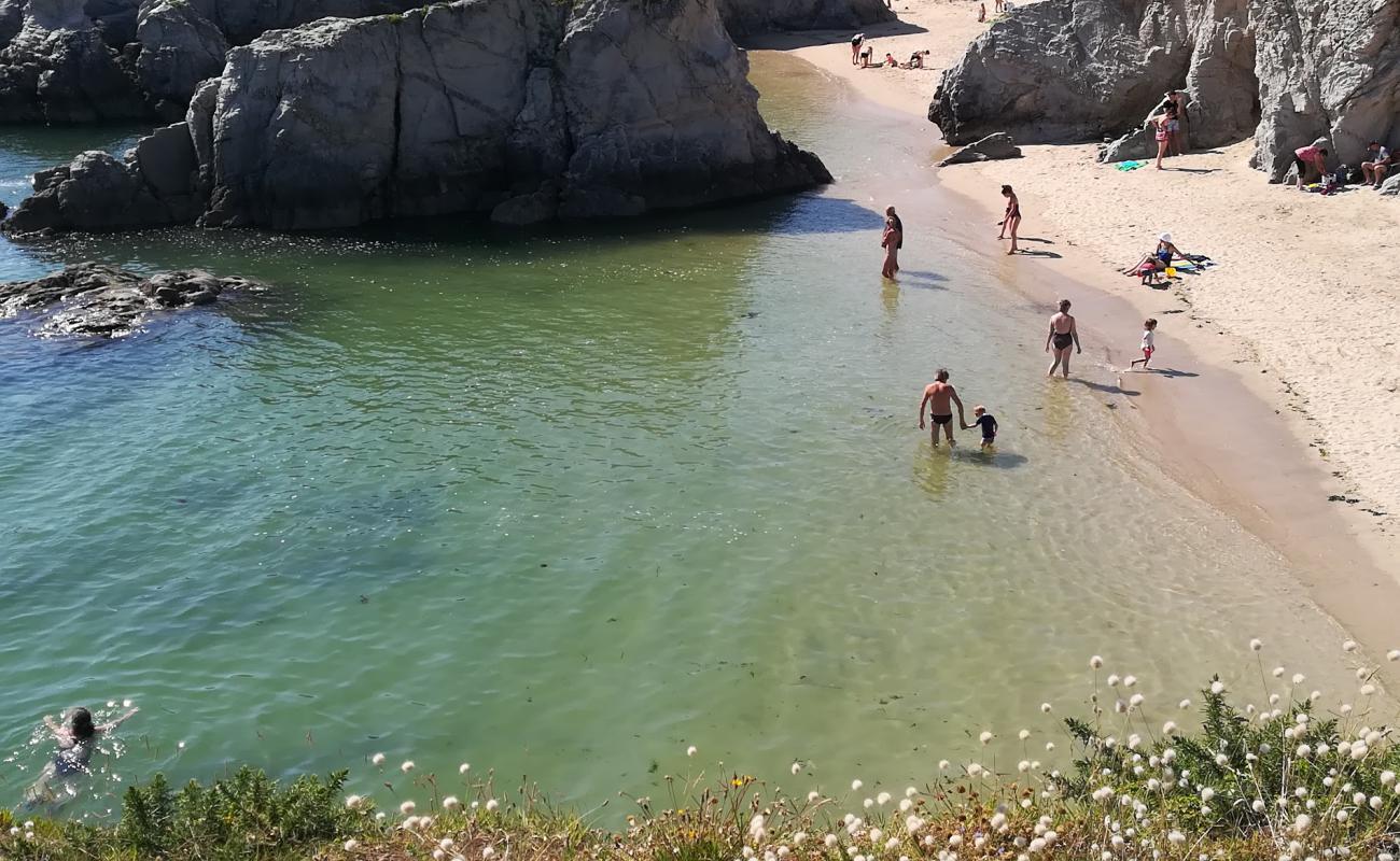 Foto af Baie Du Guec beach med hvidt fint sand overflade