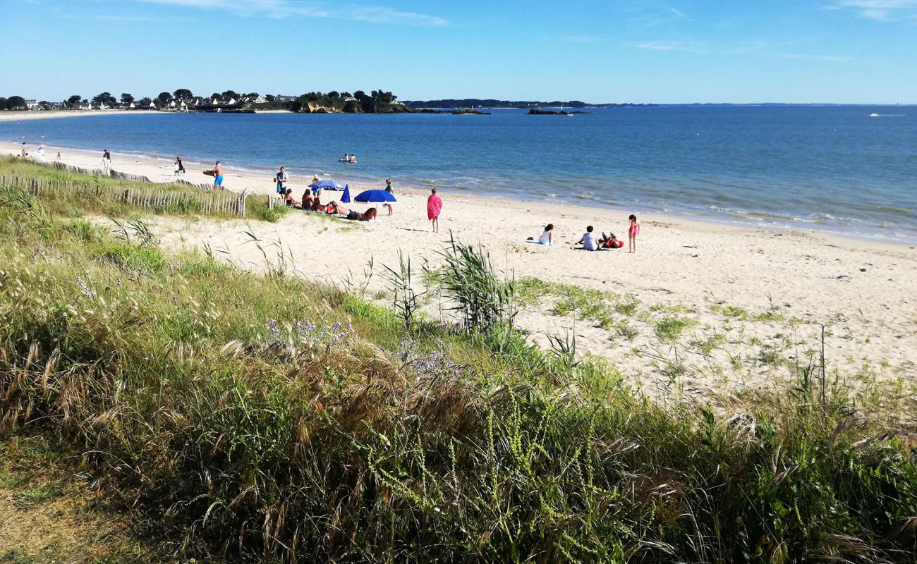 Foto af Plage de Betahon med lys sand overflade