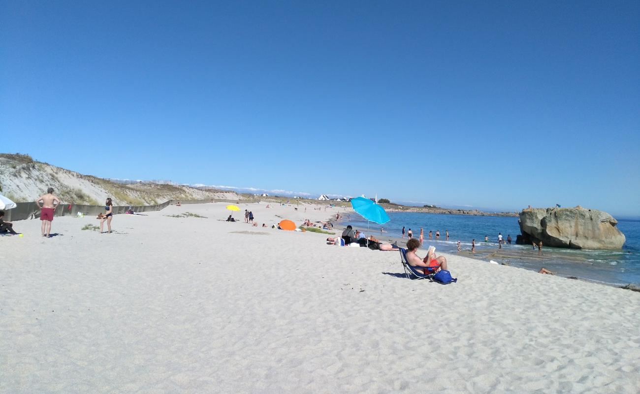 Foto af Plage de Kersaux med hvidt fint sand overflade