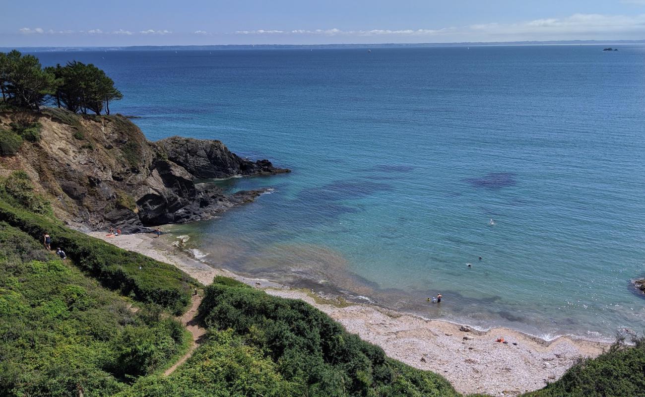 Foto af Plage de la Source med let sand og småsten overflade