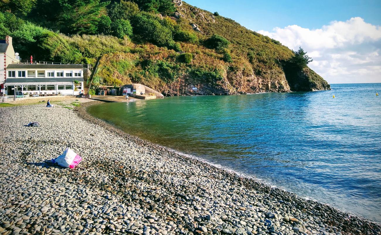 Foto af Palus Strand med let sand og småsten overflade