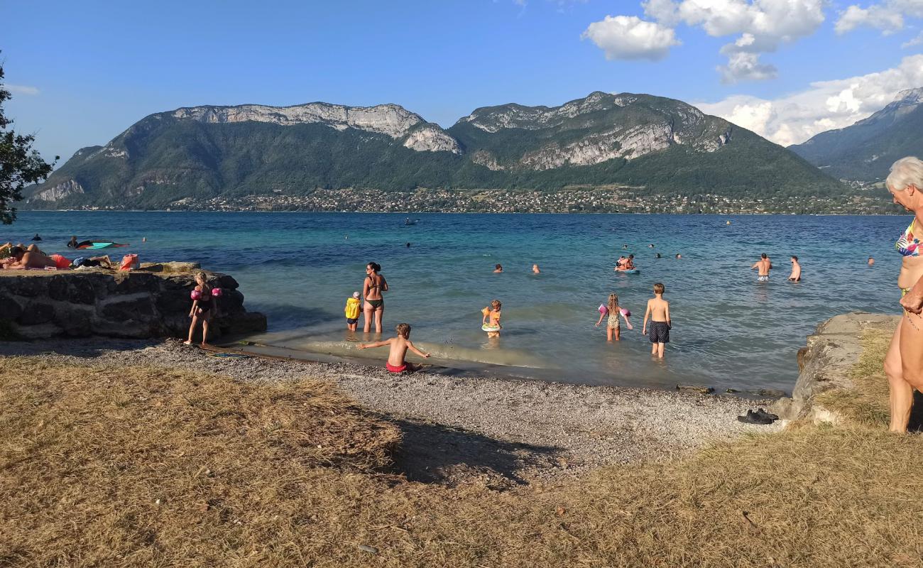 Foto af Plage Les Choseaux med græs overflade