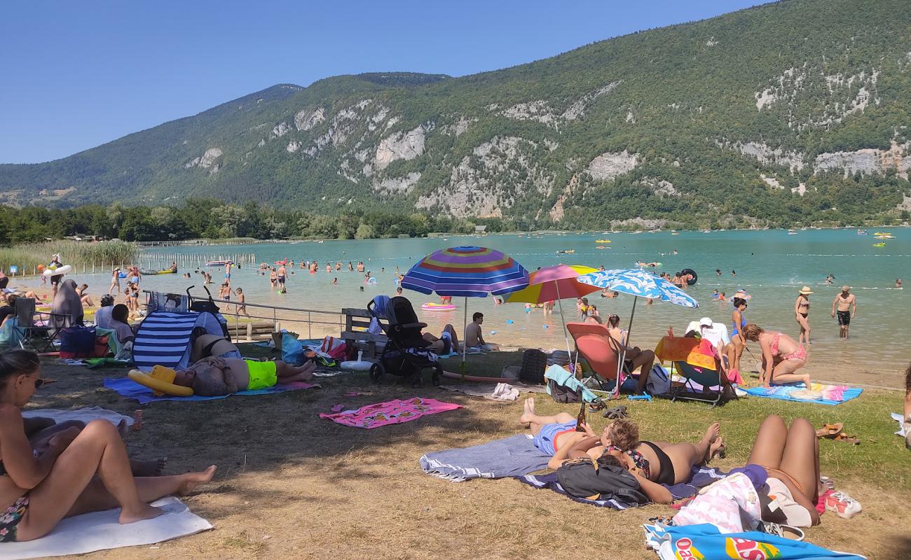 Foto af La plage du pre argent med græs overflade