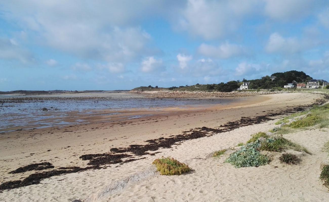 Foto af Plage de Goas Treiz med lys sand overflade