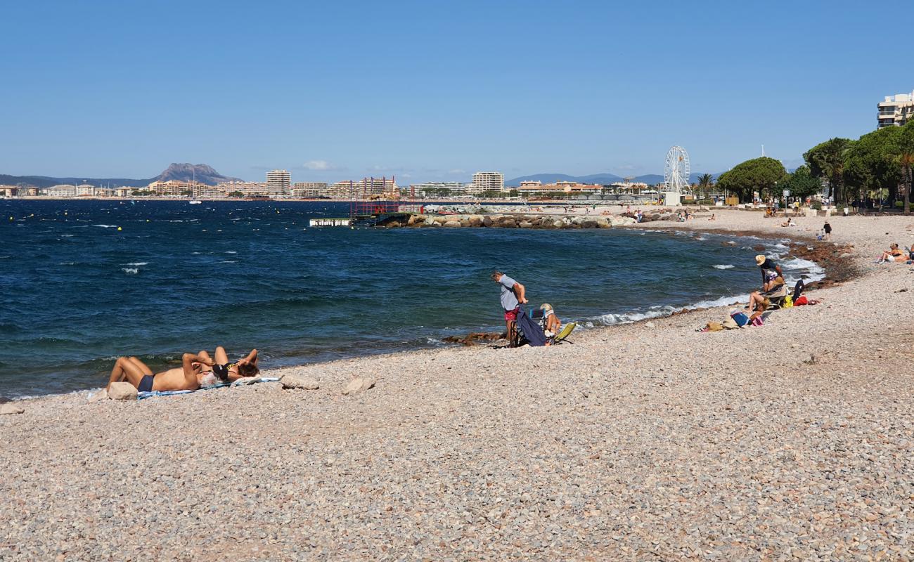 Foto af Plage Beaurivage med grå fin sten overflade