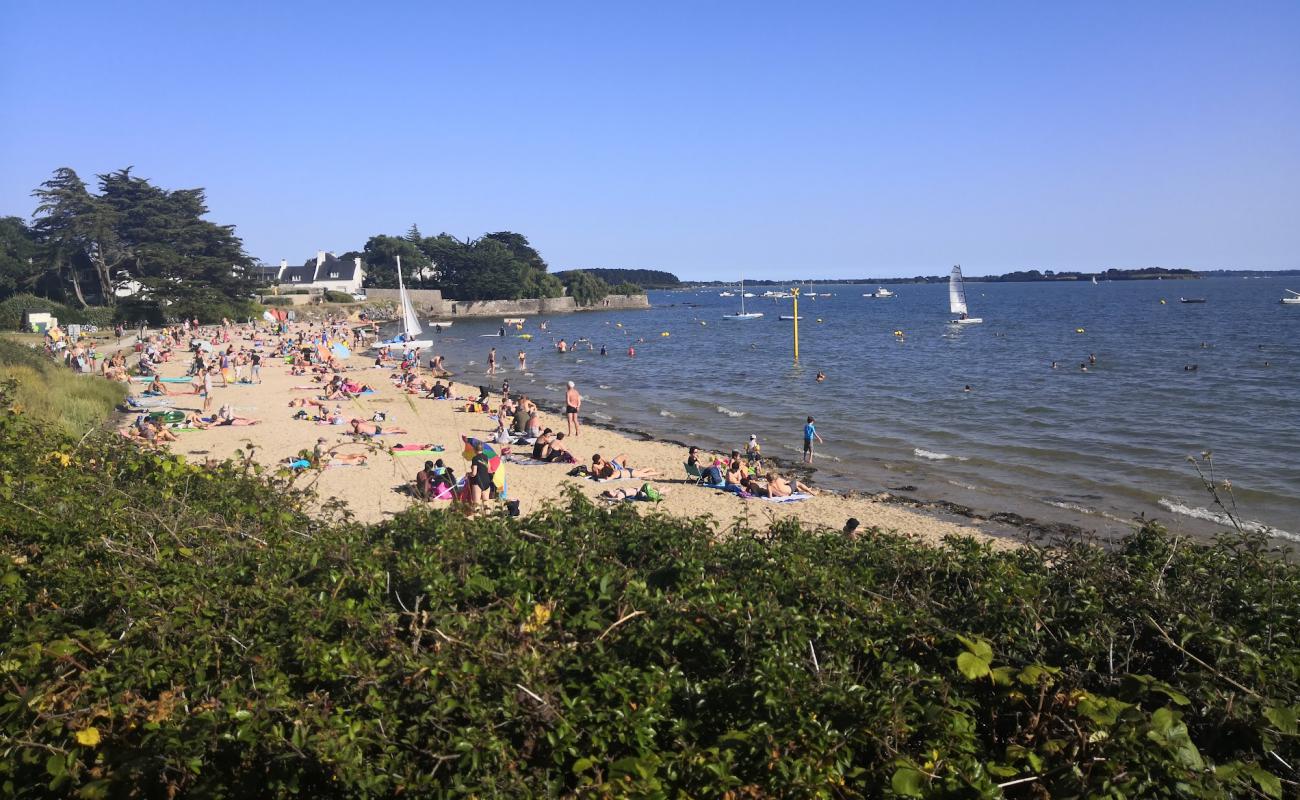 Foto af Plage de Mousterian med lys sand overflade