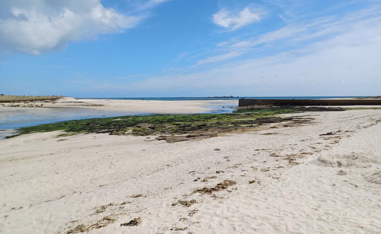 Foto af Plage du Steir Nibilic med lys sand overflade