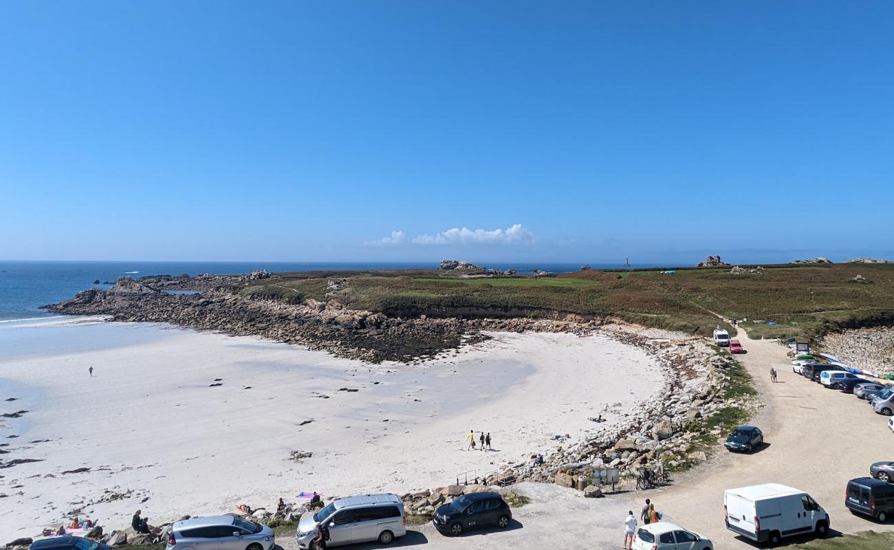 Foto af Plage de Saint-Laurent med lys sand overflade