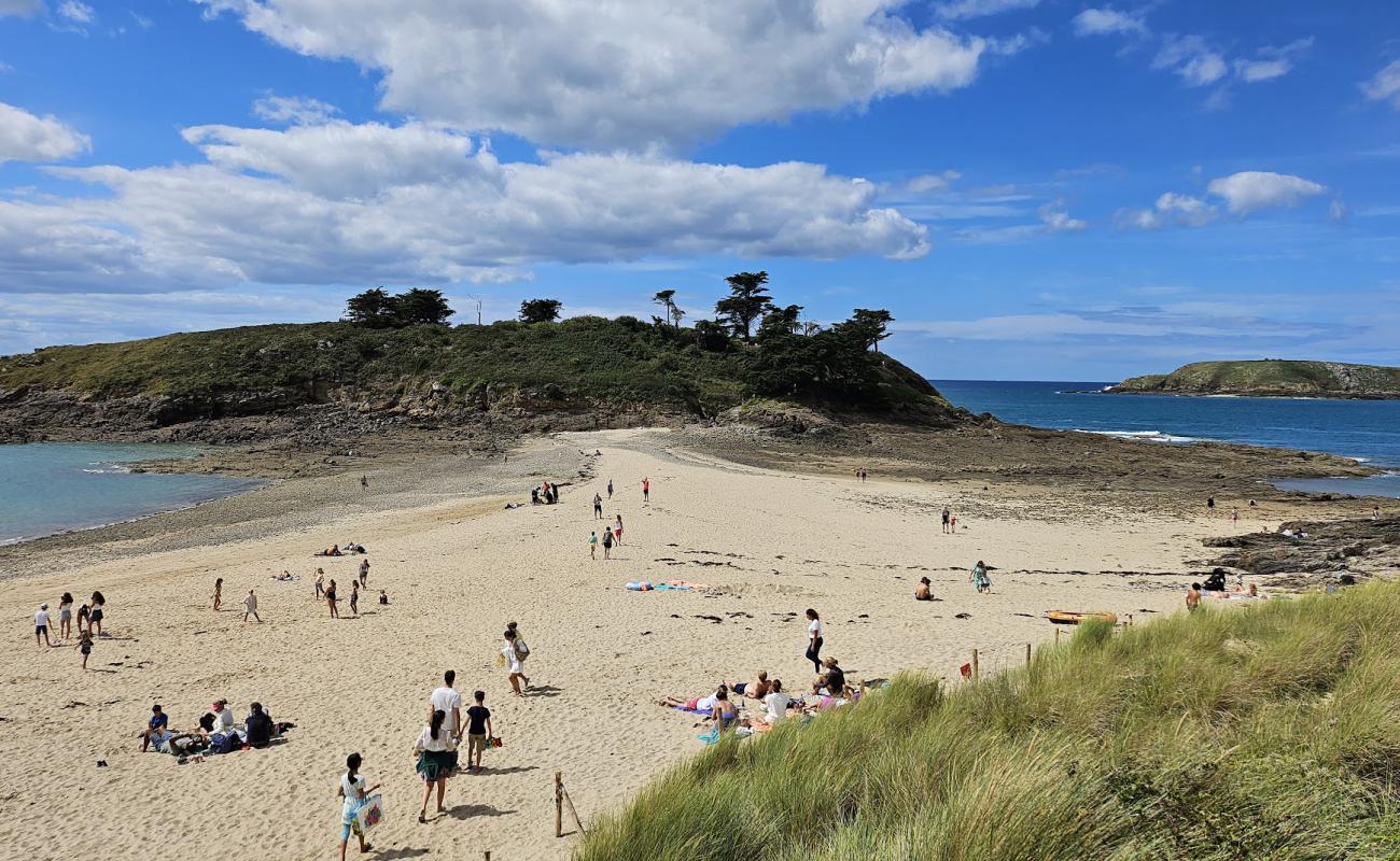 Foto af Plage du Perron med lys sand overflade