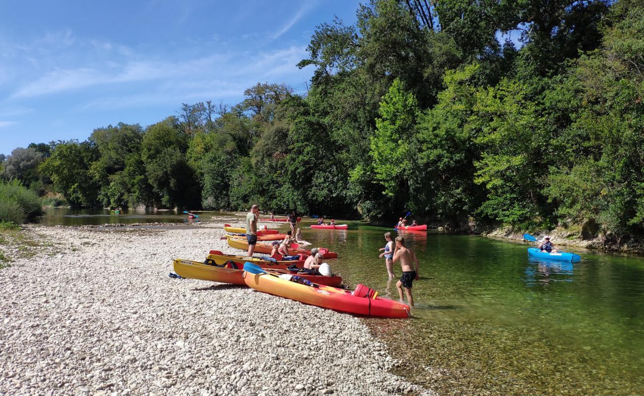 Foto af Plage Clicochic Gorges du Gardon med sten overflade