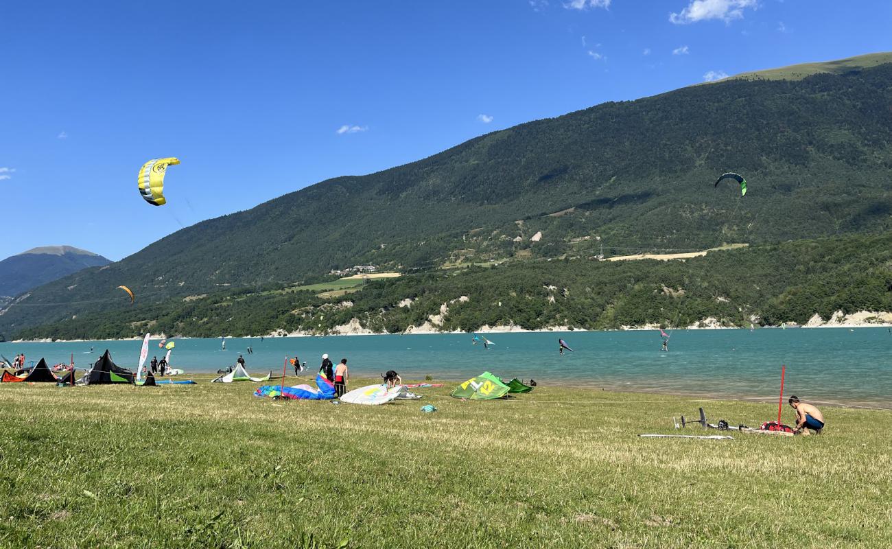 Foto af Plage Nord du Monteynard med sten overflade