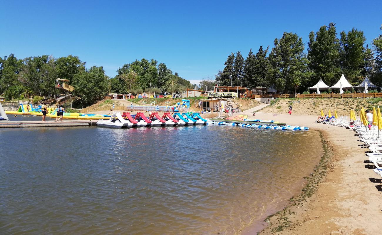 Foto af Plage Roquebrune Sur Argens med lys sand overflade