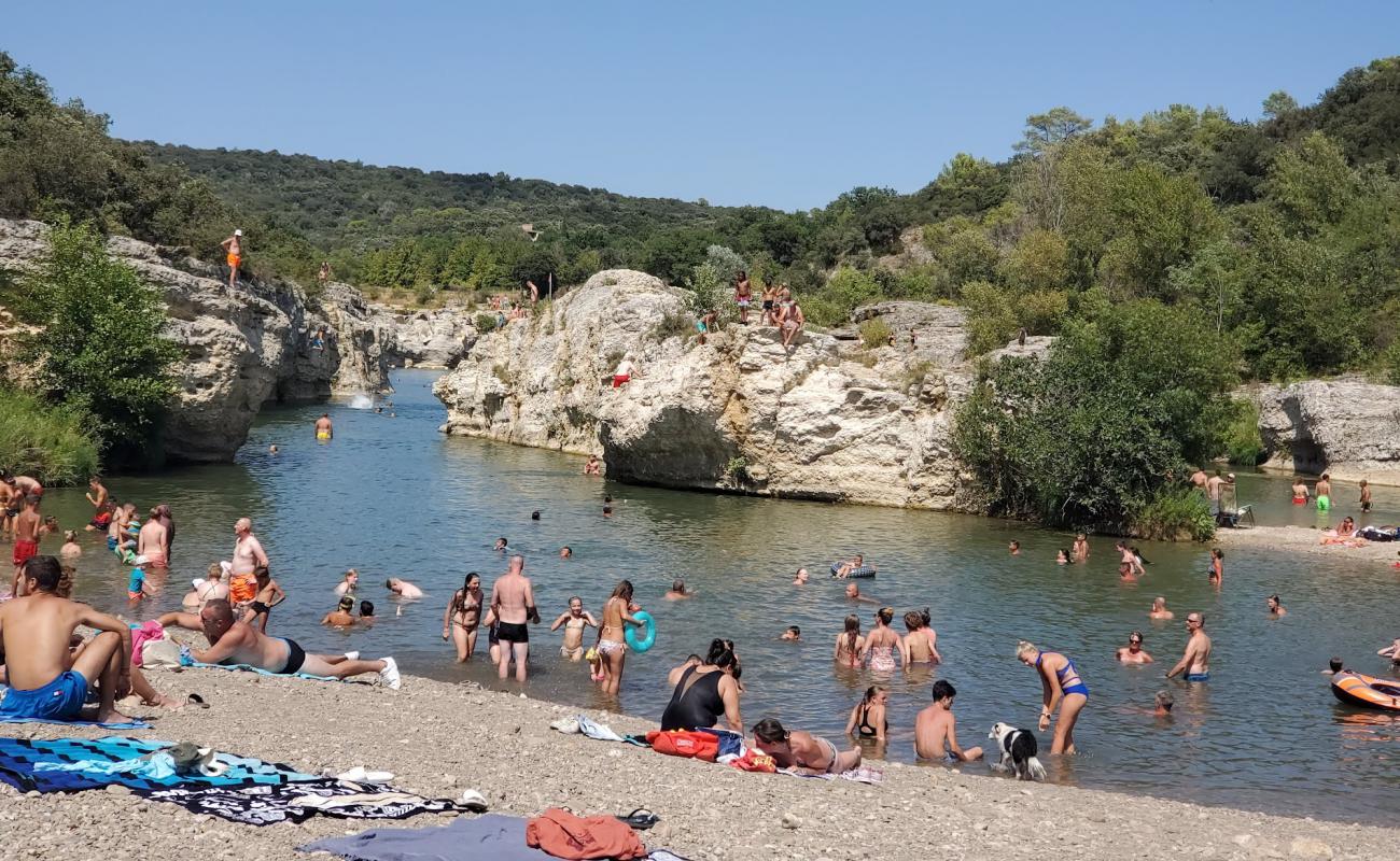 Foto af Plage Cascades du Sautadet med sten overflade