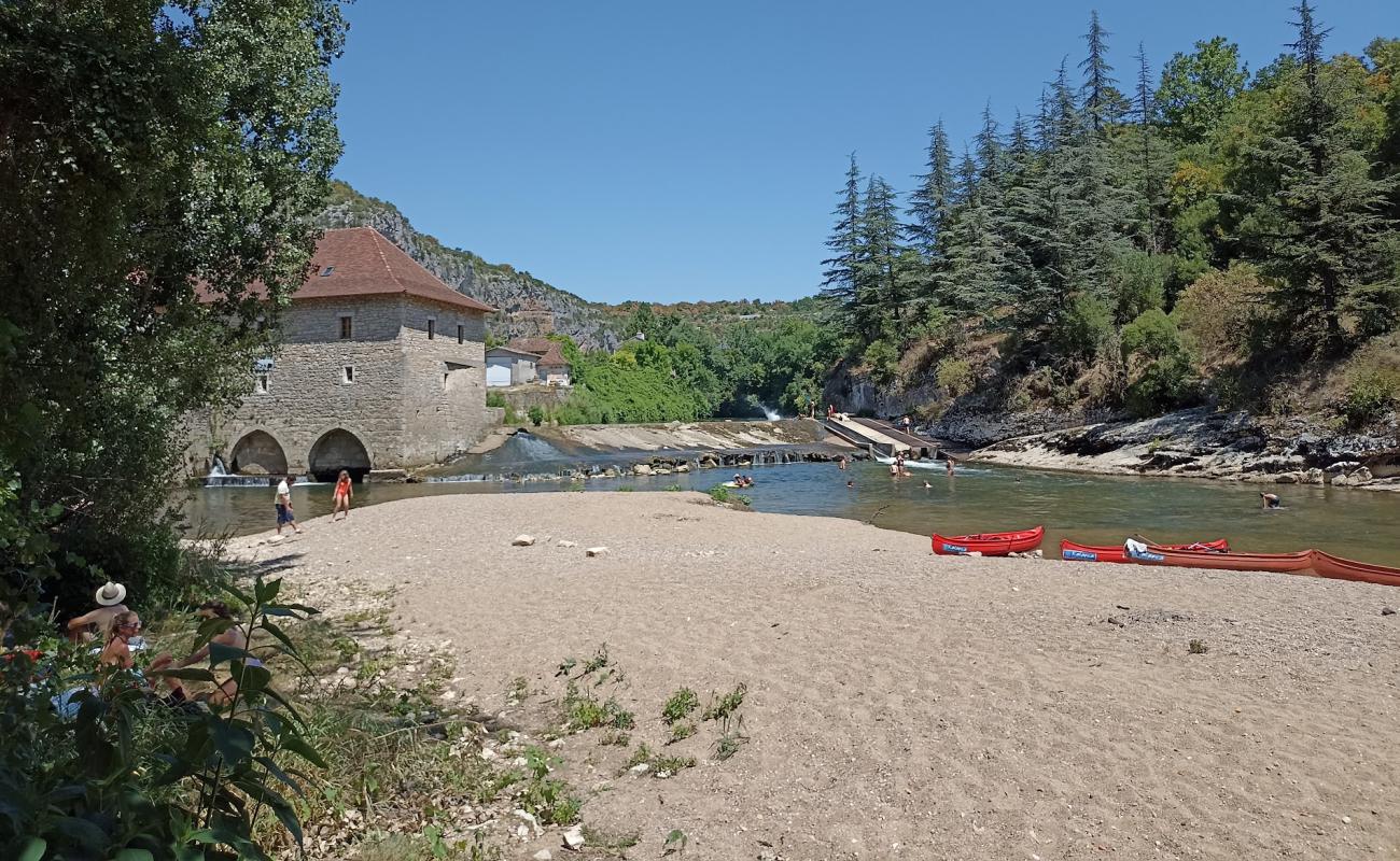 Foto af Plage de Cabrerets med grå fin sten overflade