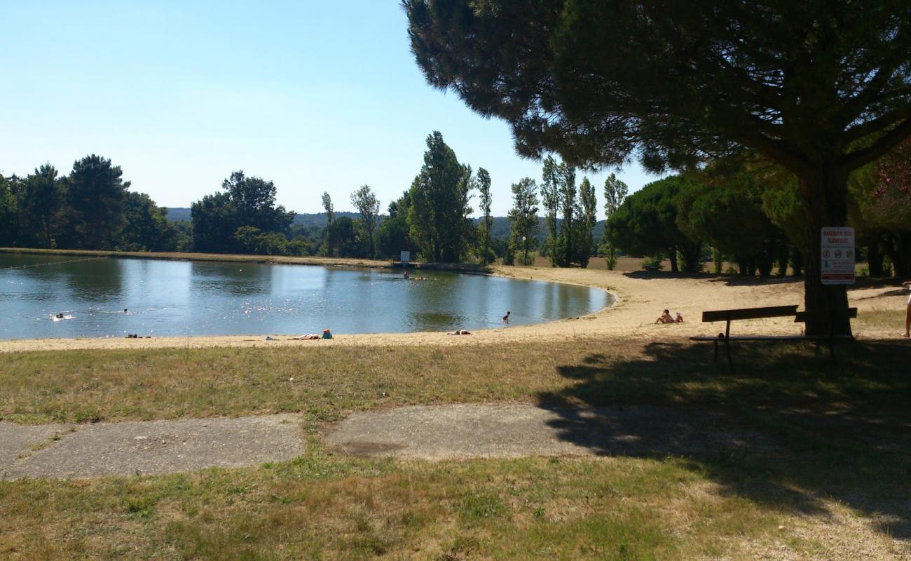 Foto af Plage Le Paradou med lys sand overflade