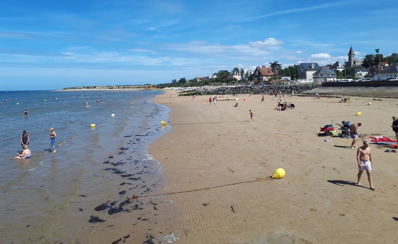 Foto af Plage de Grandcamp med lys sand overflade