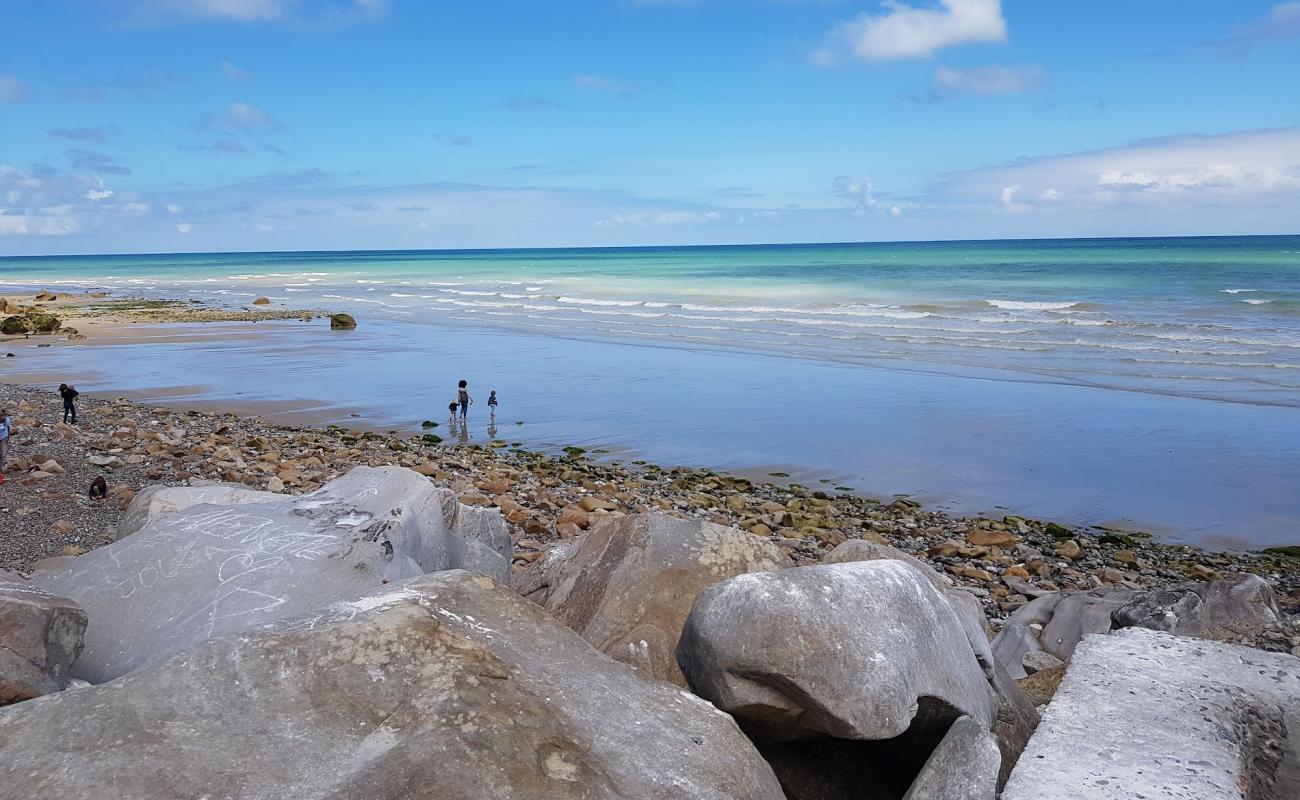 Foto af Plage du Petit Ailly med grå sten overflade