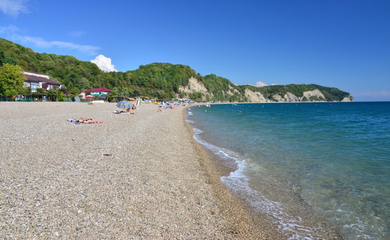 Foto af Lidzava beach med let sand og småsten overflade