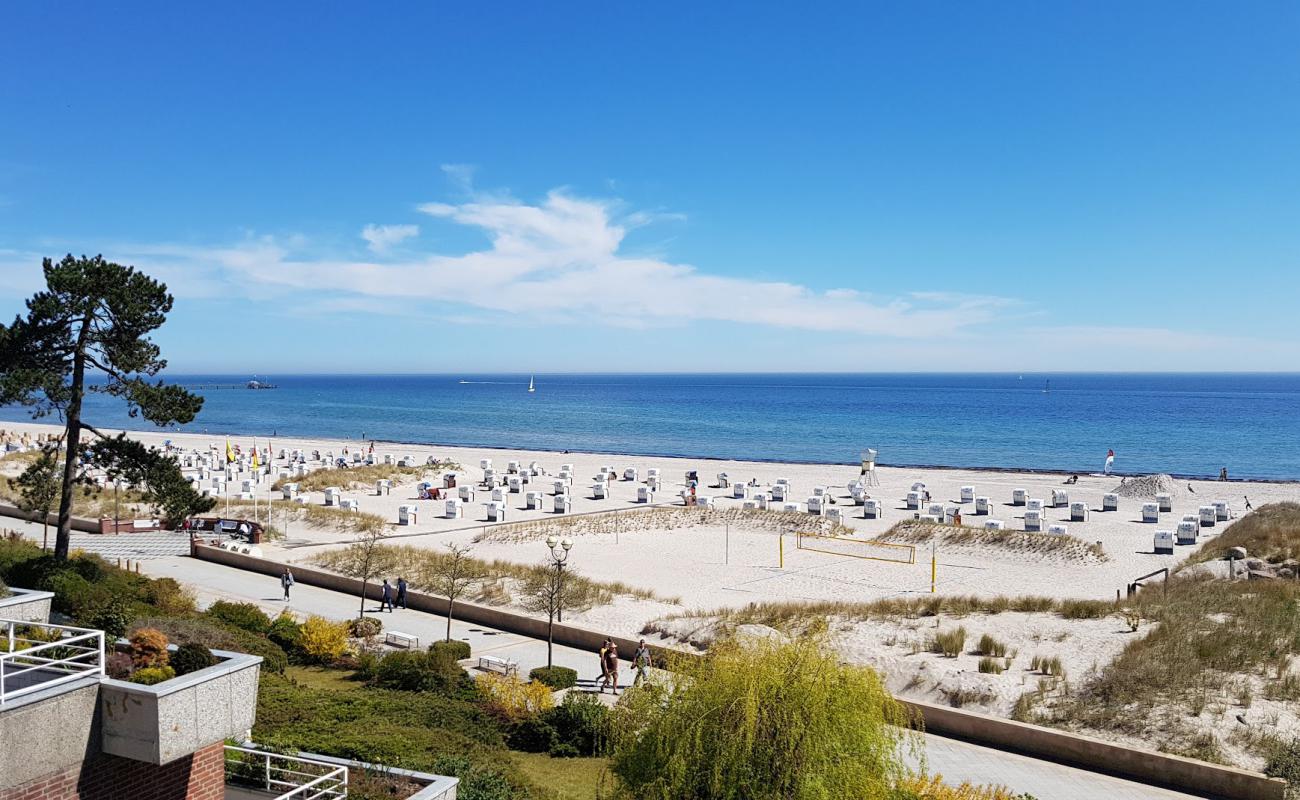 Foto af Gromitz Strand med lys sand overflade