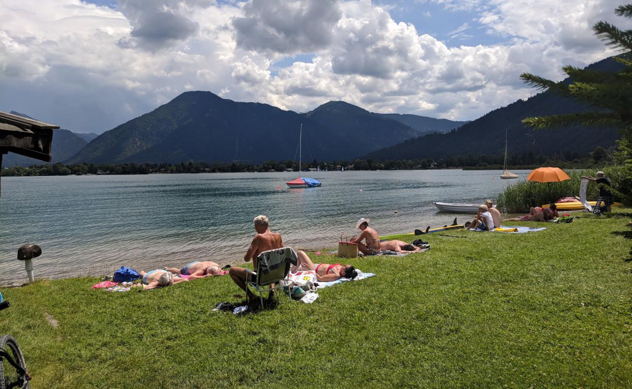 Foto af Gemeindestrand Bad Wiessee med grå sten overflade