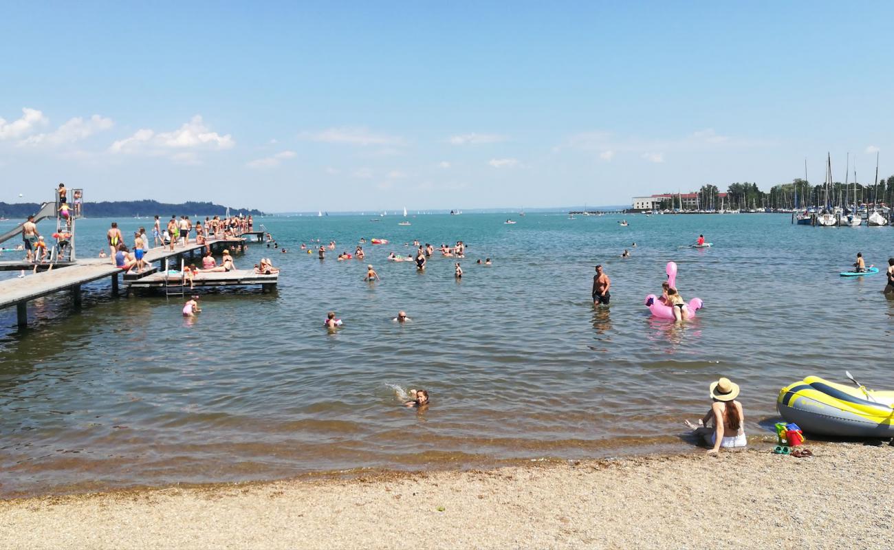 Foto af Strandbad Bernau med let sten overflade