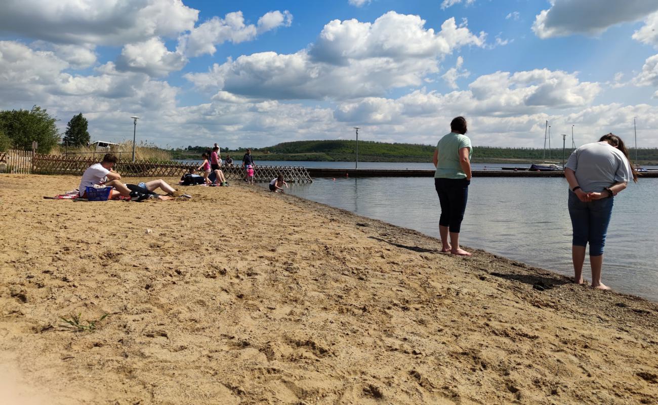 Foto af Concordia See Beach med lys sand overflade