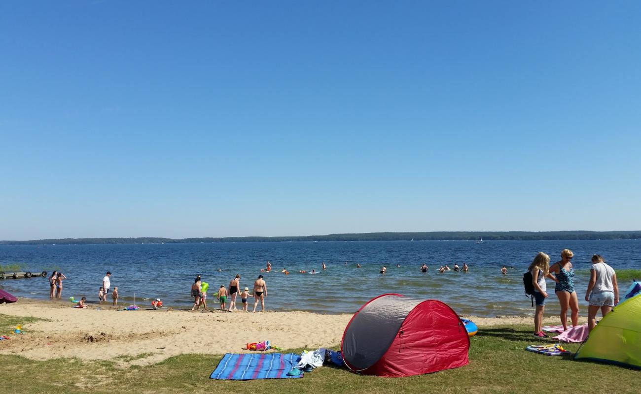 Foto af Badestelle Strandbad med græs overflade