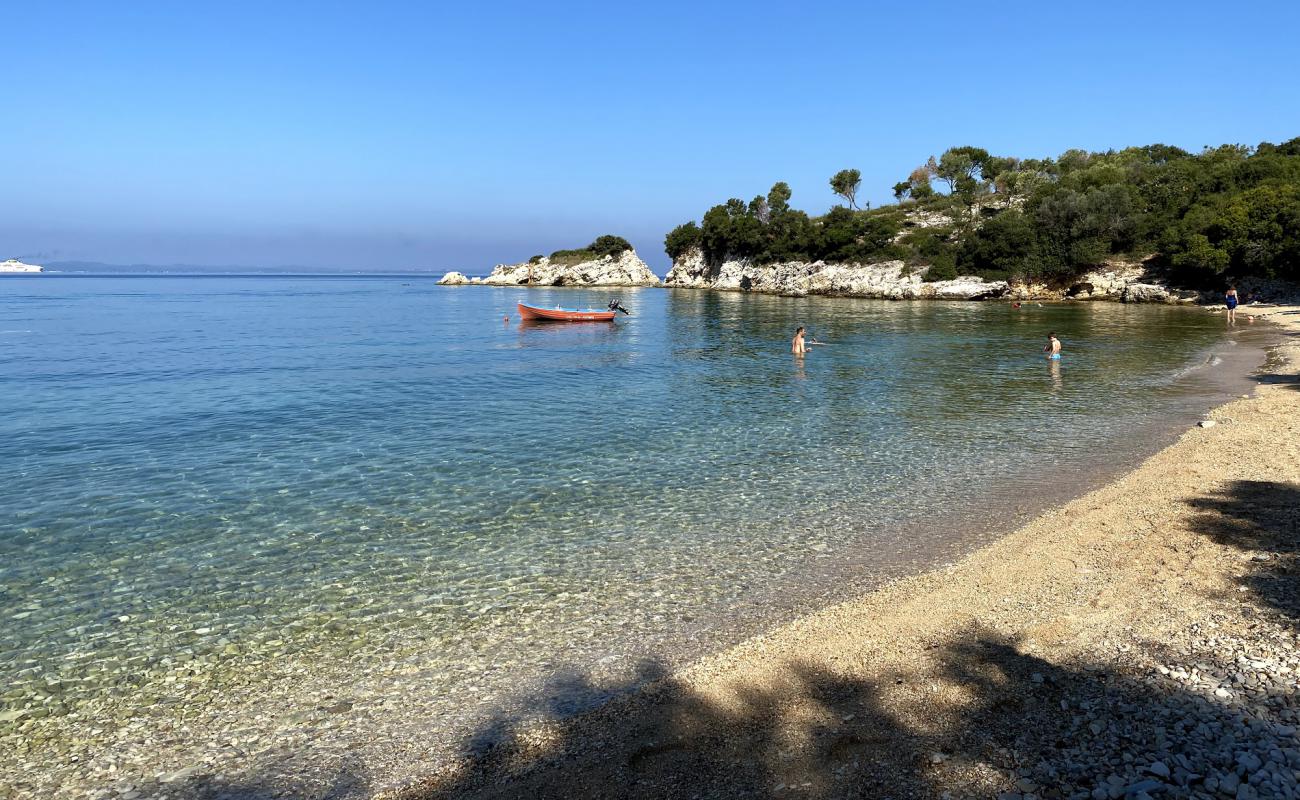 Foto af Dei beach med hvid fin sten overflade